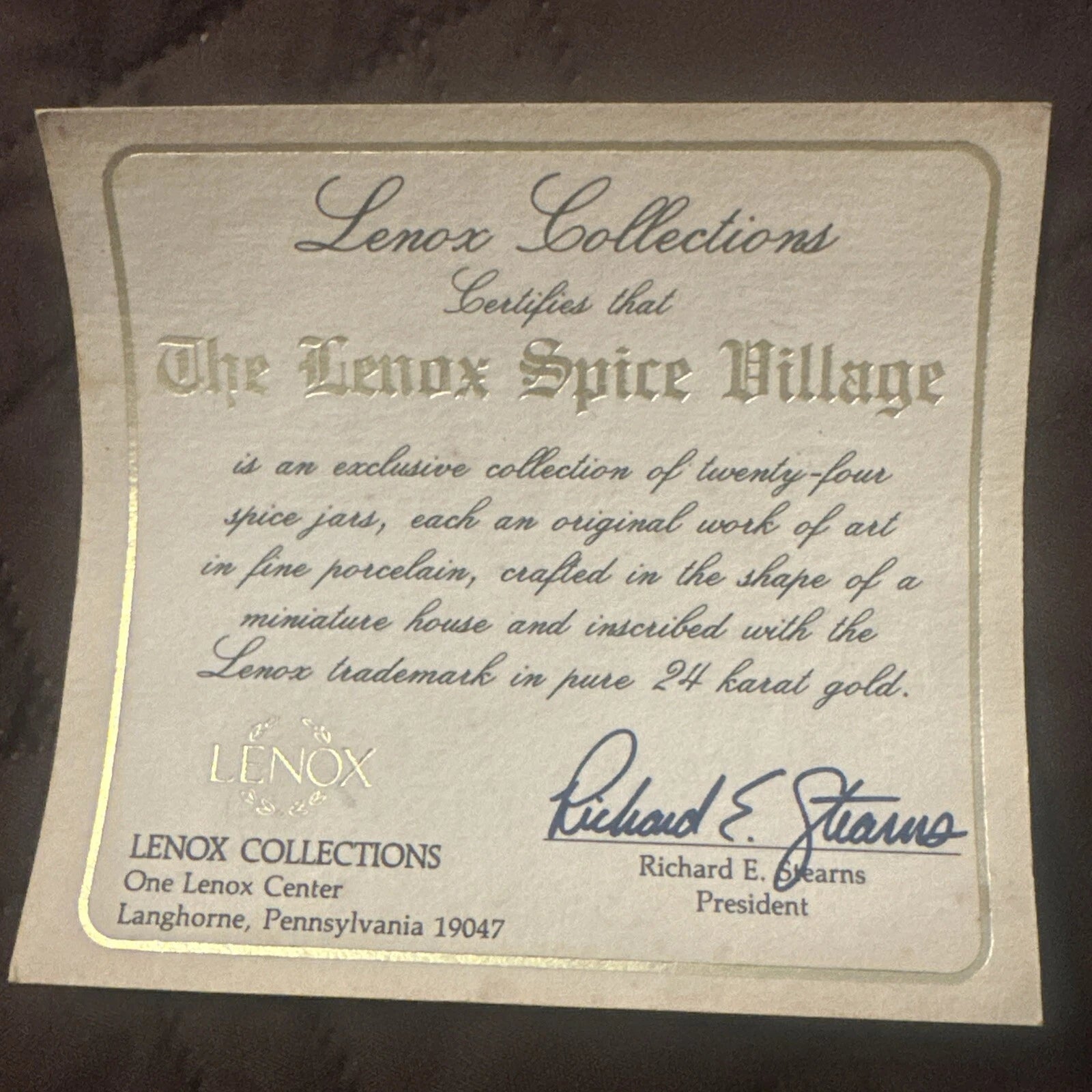 Vintage 1989 Lenox Spice Village – Complete Set of 24 Porcelain Spice Jar Houses with Original Wooden Rack